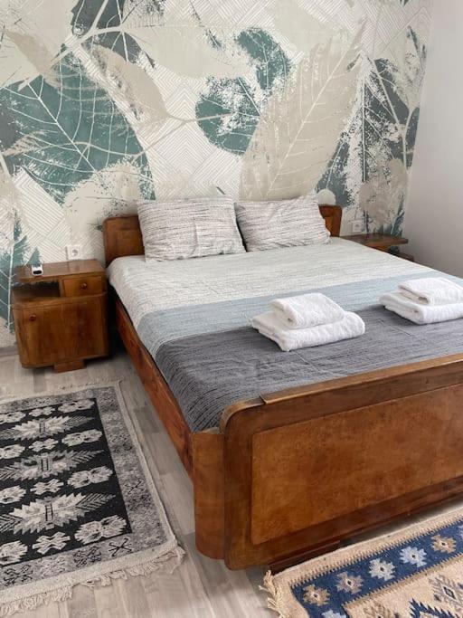 Apartamento 3 Bedroom Apt, Spacious, Near South Park *